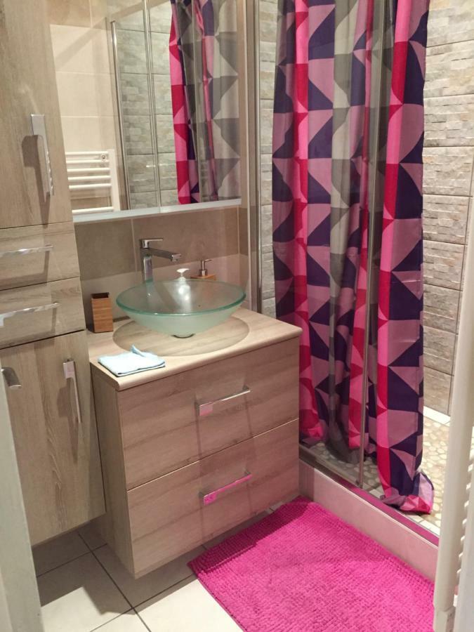 Apartment Chezclervie City, Close To Paris La Defense U Arena